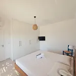 Milan 1 Mit Padelplatz