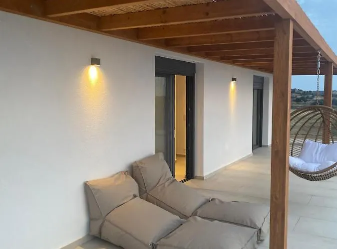 Milan 1 Mit Padelplatz Μαστιχάρι