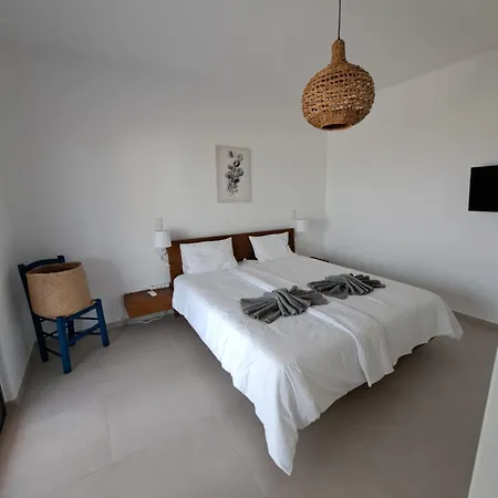 Milan 1 Mit Padelplatz ماستيخاري